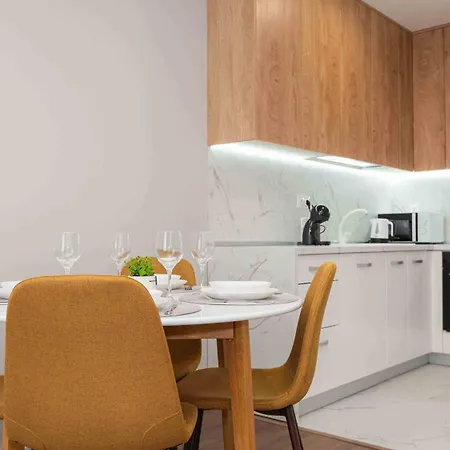 Sea 21 Apartment