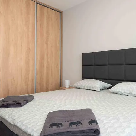 Sea 21 Apartment *